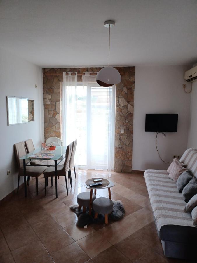 Apartments Vesna Nova Vas  Extérieur photo